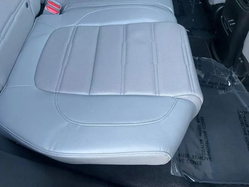 Used 2017 Honda CR-V EX-L image 20