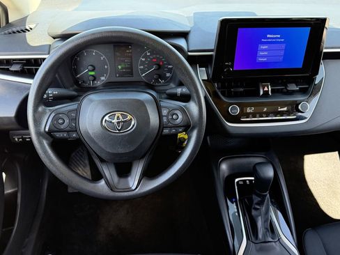 Used 2023 Toyota Corolla LE FWD image 12