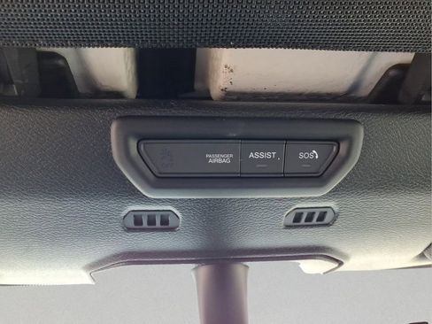 Used 2023 Jeep Wrangler Sport AWD/4WD image 26