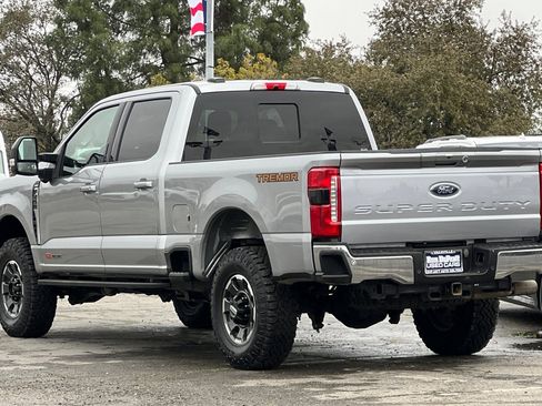 Certified 2024 Ford F250 Lariat w/ Tremor Off-Road Package image 6