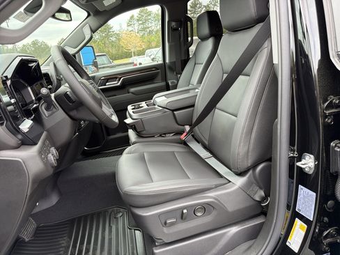 New 2026 Chevrolet Silverado 2500 LT w/ Trail Boss Package AWD/4WD image 9