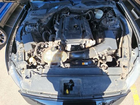 Used 2017 Ford Mustang Coupe image 19