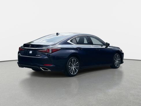 Used 2022 Lexus ES 350 w/ Premium Package FWD image 3