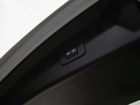 Used 2024 Nissan Armada Platinum w/ Captain's Chairs Package image 21