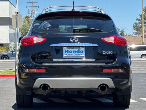 Used 2016 INFINITI QX50 AWD w/ Deluxe Touring Package image 10