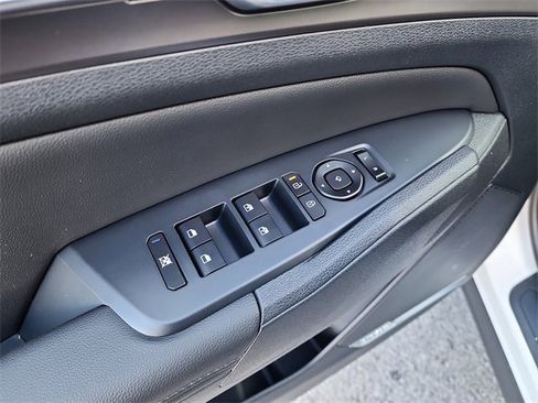 New 2026 Kia Sportage SX image 12