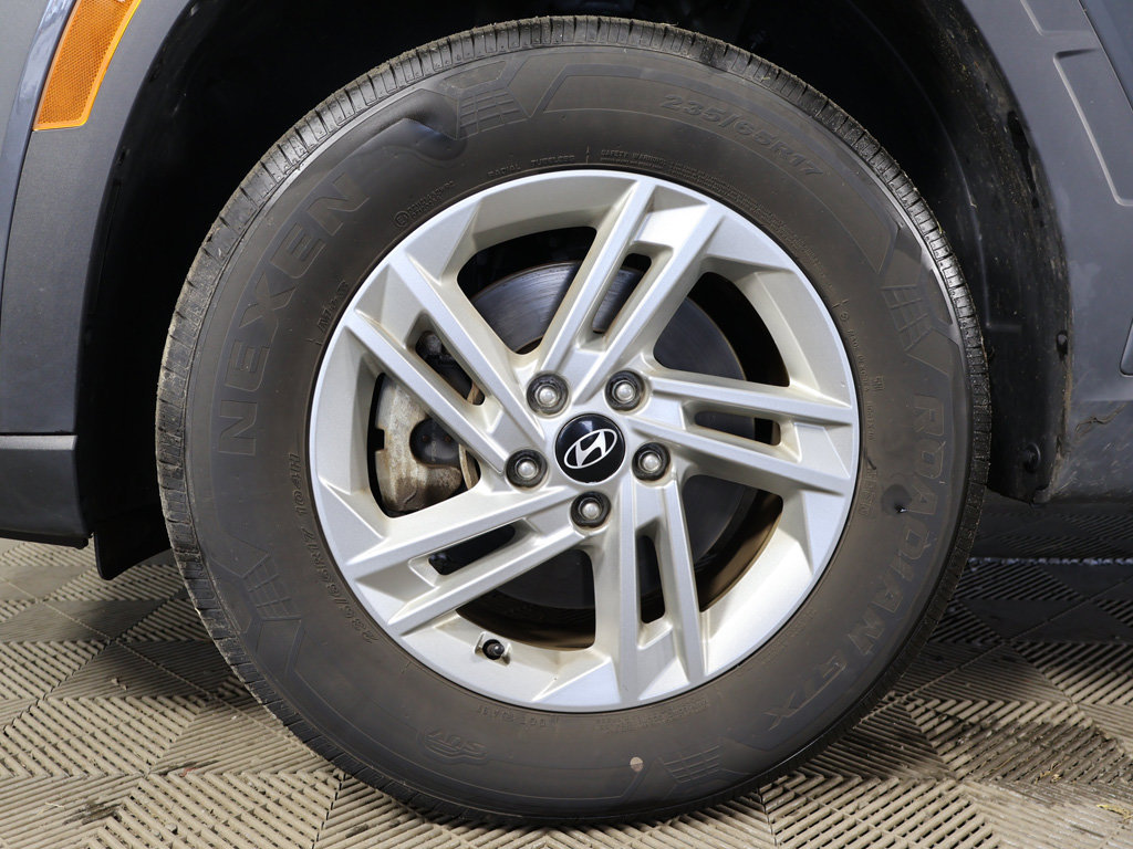 Certified 2025 Hyundai Tucson SE AWD/4WD image 16