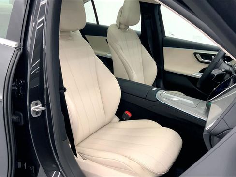 New 2026 Mercedes-Benz E 350 Sedan image 3