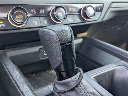 Used 2023 Honda Accord EX image 11