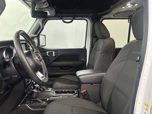 Used 2019 Jeep Wrangler Unlimited Sahara w/ Dual Top Group image 11