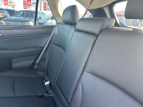 Used 2018 Subaru Outback 3.6R Limited image 24
