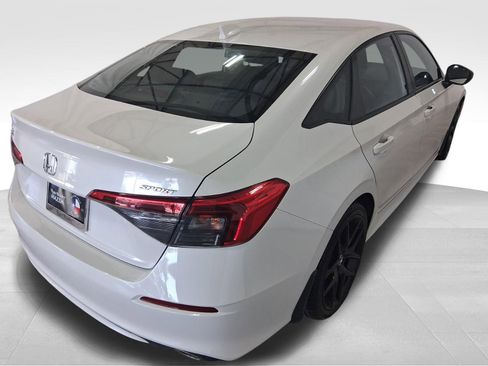 Used 2022 Honda Civic Sport image 6
