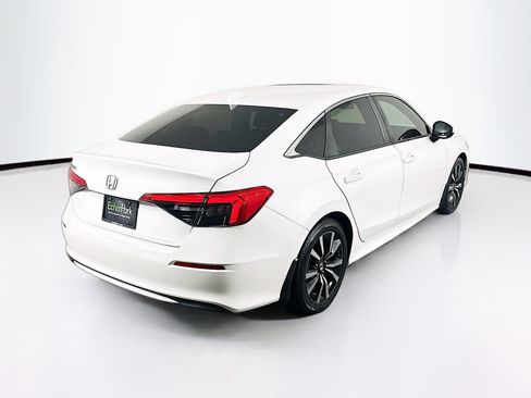 Used 2023 Honda Civic EX image 9