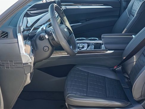 New 2026 Cadillac Escalade Platinum Sport w/ LPO, ONYX Package image 10