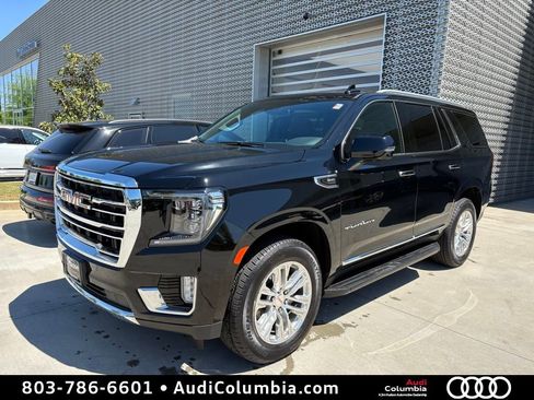 Used 2024 GMC Yukon SLT w/ SLT Premium Package AWD/4WD image 2