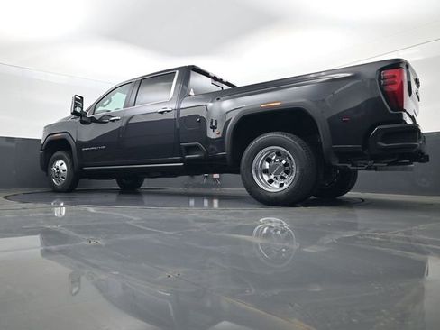 New 2026 GMC Sierra 3500 Denali Ultimate AWD/4WD image 27
