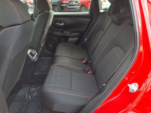 Certified 2024 Honda HR-V Sport image 7