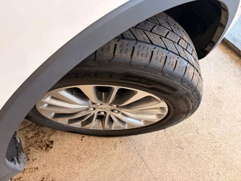 Used 2017 Lincoln MKX Select w/ Select Plus Package image 34