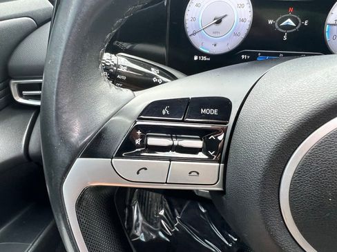 Used 2022 Hyundai Elantra Limited FWD image 25