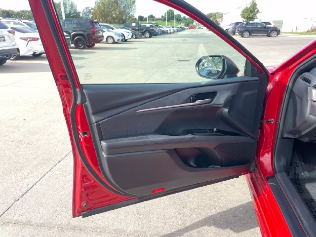 Used 2025 Toyota Camry SE FWD image 20