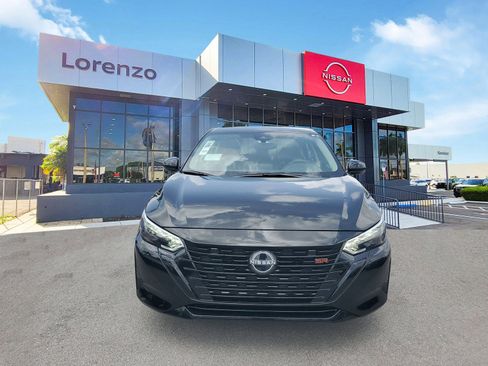 New 2025 Nissan Sentra SR w/ Midnight Edition image 2