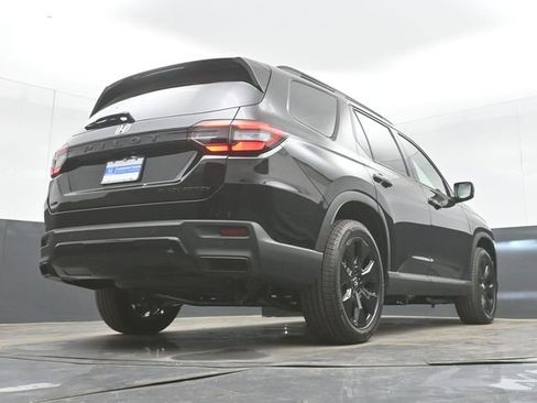 New 2026 Honda Pilot Black Edition image 50