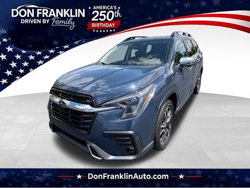 Used 2023 Subaru Ascent Touring AWD/4WD image 1