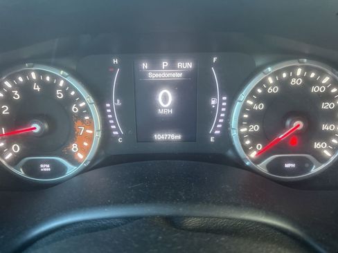 Used 2018 Jeep Renegade Sport w/ Power & Air Group image 25