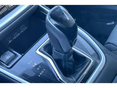 Used 2025 Subaru Outback Onyx Edition image 31