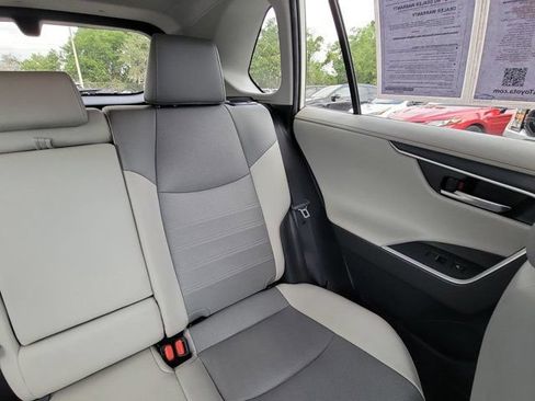 Used 2020 Toyota RAV4 Limited w/ Limited Grade Weather Package AWD/4WD image 6