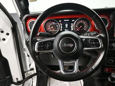 Used 2018 Jeep Wrangler Unlimited Rubicon AWD/4WD image 22