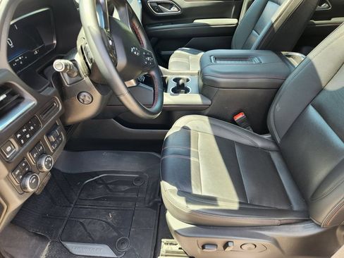 Used 2024 Chevrolet Tahoe RST w/ Luxury Package AWD/4WD image 9