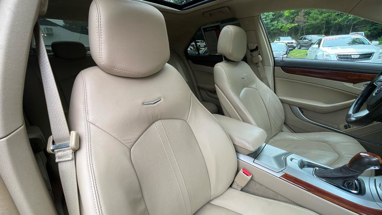 Used 2011 Cadillac CTS Luxury AWD/4WD image 29