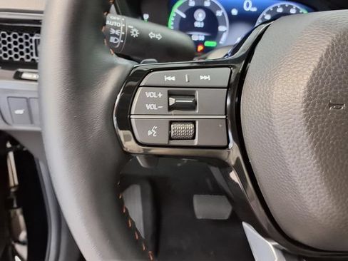 Certified 2026 Honda CR-V Sport Touring image 8