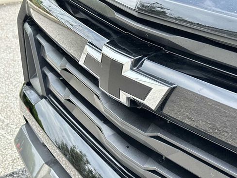 Certified 2024 Chevrolet Colorado Z71 w/ Z71 Convenience Package 2 AWD/4WD image 10