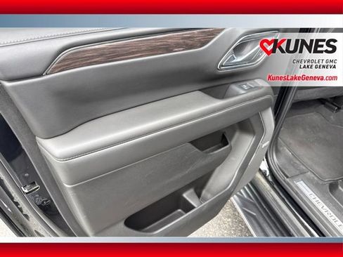 Used 2024 Chevrolet Suburban LT AWD/4WD image 16