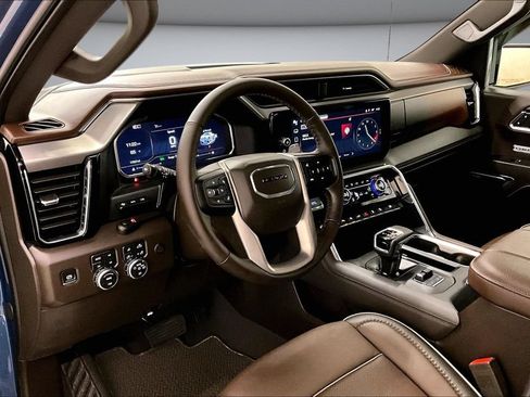 Used 2024 GMC Sierra 1500 Denali w/ Denali Reserve Package AWD/4WD image 18