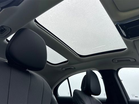 Certified 2025 Mercedes-Benz E 350 Sedan image 19