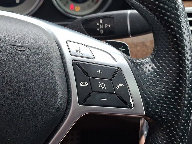 Used 2014 Mercedes-Benz E 350 4MATIC Sedan image 26