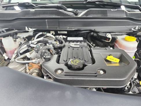 Used 2025 RAM 2500 Big Horn AWD/4WD image 17