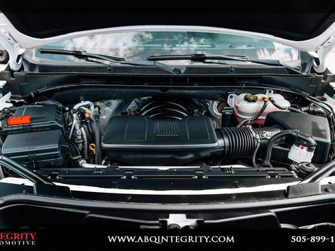 Used 2024 GMC Yukon XL AT4 AWD/4WD image 63