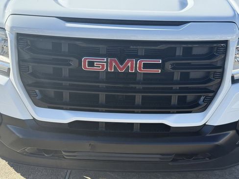 Used 2022 GMC Canyon Elevation w/ Trailering Package image 4