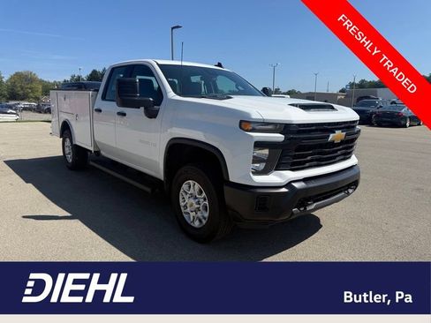 Used 2026 Chevrolet Silverado 3500 W/T AWD/4WD image 1