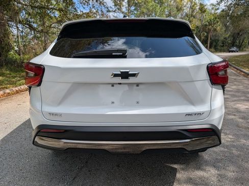 Used 2025 Chevrolet Trax ACTIV w/ Driver Confidence Package image 7