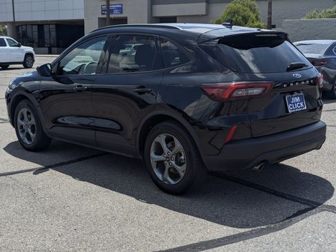 Certified 2025 Ford Escape ST-Line FWD image 4