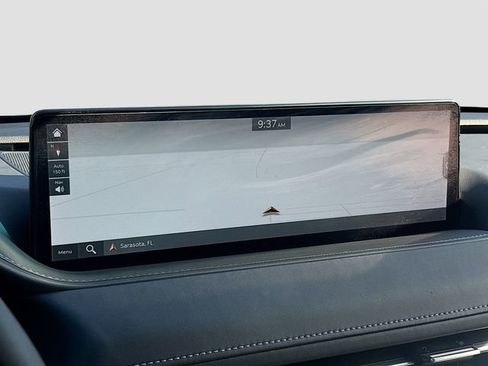 Used 2024 Genesis G80 image 33