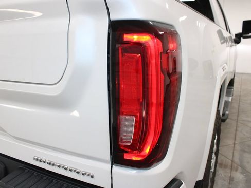 Used 2020 GMC Sierra 2500 Denali w/ Denali Ultimate Package AWD/4WD image 31
