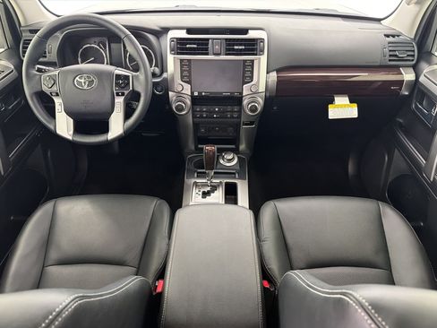 Used 2023 Toyota 4Runner Limited AWD/4WD image 15