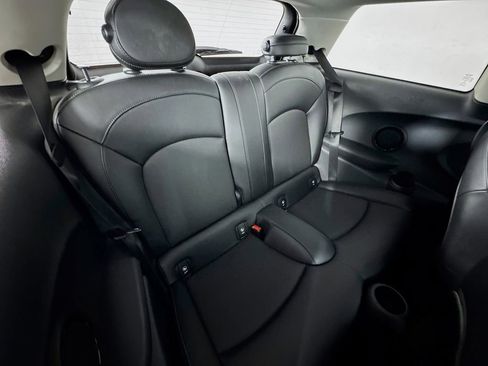 Used 2017 MINI Cooper 2-Door Hardtop FWD image 27