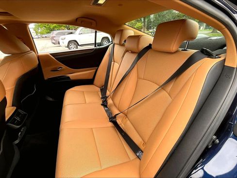 Used 2022 Lexus ES 350 w/ Premium Package FWD image 20